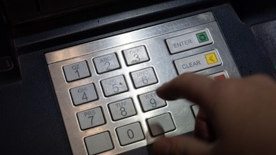 ১ এপ্রিল থেকে ATM-র একাধিক নিয়ম বদল ১ এপ্রিল থেকে ATM-র একাধিক নিয়ম বদল
