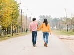 Dr Sanjay Bhojraj suggests that a brief outdoor walk serves as a vital tool for rejuvenation and mindfulness amidst the bustle of modern life. (Freepik)