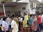 According to the FIR, Sachin Chaudhary, a local resident, complained to the Ghaziabad district magistrate (DM) on March 20 about alleged black-marketing of LPG cylinders at the Modinagar agency. (HT Photo)