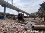 Illegally dumped waste on a stretch near Ballabhgarh Bus Stand as seen during HT’s visit on March 13. A nearby area was also flagged by the “Faridabad intern” (biased indian) on X. (Parveen Kumar/HT)