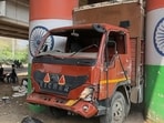 Driver fled after hitting multiple victims, was caught later; police probe brake failure claim, seek transport dept inspection of truck. (HT Photo) Driver fled after hitting multiple victims, was caught later; police probe brake failure claim, seek transport dept inspection of truck. (HT Photo)