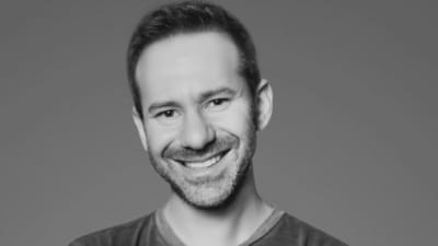 Leonid Radvinsky, founder of OnlyFans, has passed away due to cancer. The company mourns his loss and has requested privacy for his family as they navigate this difficult period. Leonid Radvinsky, founder of OnlyFans, has passed away due to cancer. The company mourns his loss and has requested privacy for his family as they navigate this difficult period.