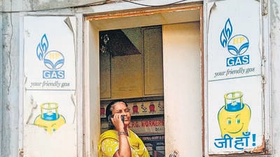 Many agencies have temporarily stopped taking new orders to prioritise pending deliveries. (Mahendra Kolhe/HT) Many agencies have temporarily stopped taking new orders to prioritise pending deliveries. (Mahendra Kolhe/HT)