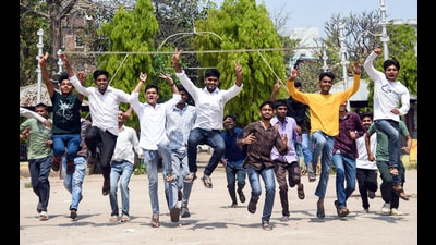 Students celebrate their success following the declaration of Class 12 results by the Bihar School Examination Board at a school in Patna on Monday. (Pappi Sharma/ANI) Students celebrate their success following the declaration of Class 12 results by the Bihar School Examination Board at a school in Patna on Monday. (Pappi Sharma/ANI)