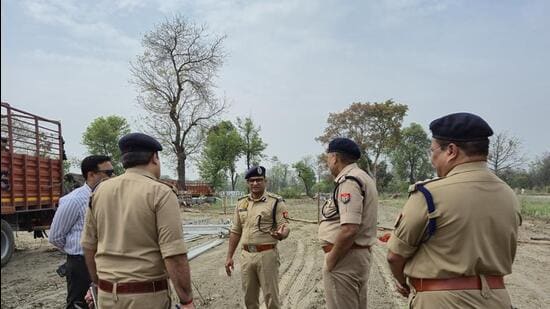 Police officials reviewing preparations ahead of chief minister Yogi Adityanath’s visit to Bahraich. (HT)