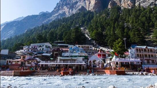 The temple town of Gangotri (FILE)