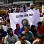 ওসমান হাদির খুনের ঘটনার প্রতিবাদে বাংলাদেশে অবস্থান। (ফাইল ছবি, এপি)