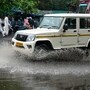 সপ্তাহান্তে পশ্চিমবঙ্গের বিভিন্ন জেলায় ঝড়-বৃষ্টির দাপট বাড়বে। (ছবি সৌজন্যে এপি)