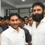 వైఎస్ జగన్ తో కొడాలి నాని(ఫైల్ ఫొటో)