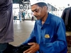 Kalyan...25th August 2011... Railway station Shoe shiner Ramdas Pawar who had doing Polish on Platform last 25 years. He is also supported Anna Hazare - Photo by Rishikesh Choudhary (Hindustan Times) Kalyan...25th August 2011... Railway station Shoe shiner Ramdas Pawar who had doing Polish on Platform last 25 years. He is also supported Anna Hazare - Photo by Rishikesh Choudhary (Hindustan Times)
