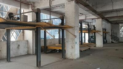 A thick layer of dust covers large parts of the premises, particularly the ground floor. (Mushtaq Ali/HT)