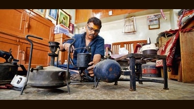 At the centre of this renewed demand is Rahul Ware, 52, third-generation owner of the shop carrying forward the 97-year-old legacy. (MAHENDRA KOLHE/ HT)