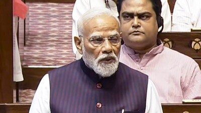 భారతీయులు సిద్ధంగా ఉండాలి.. పెట్రోల్, గ్యాస్ సరఫరాపై ప్రభావం? ప్రధాని హెచ్చరిక (Sansad TV) భారతీయులు సిద్ధంగా ఉండాలి.. పెట్రోల్, గ్యాస్ సరఫరాపై ప్రభావం? ప్రధాని హెచ్చరిక (Sansad TV)