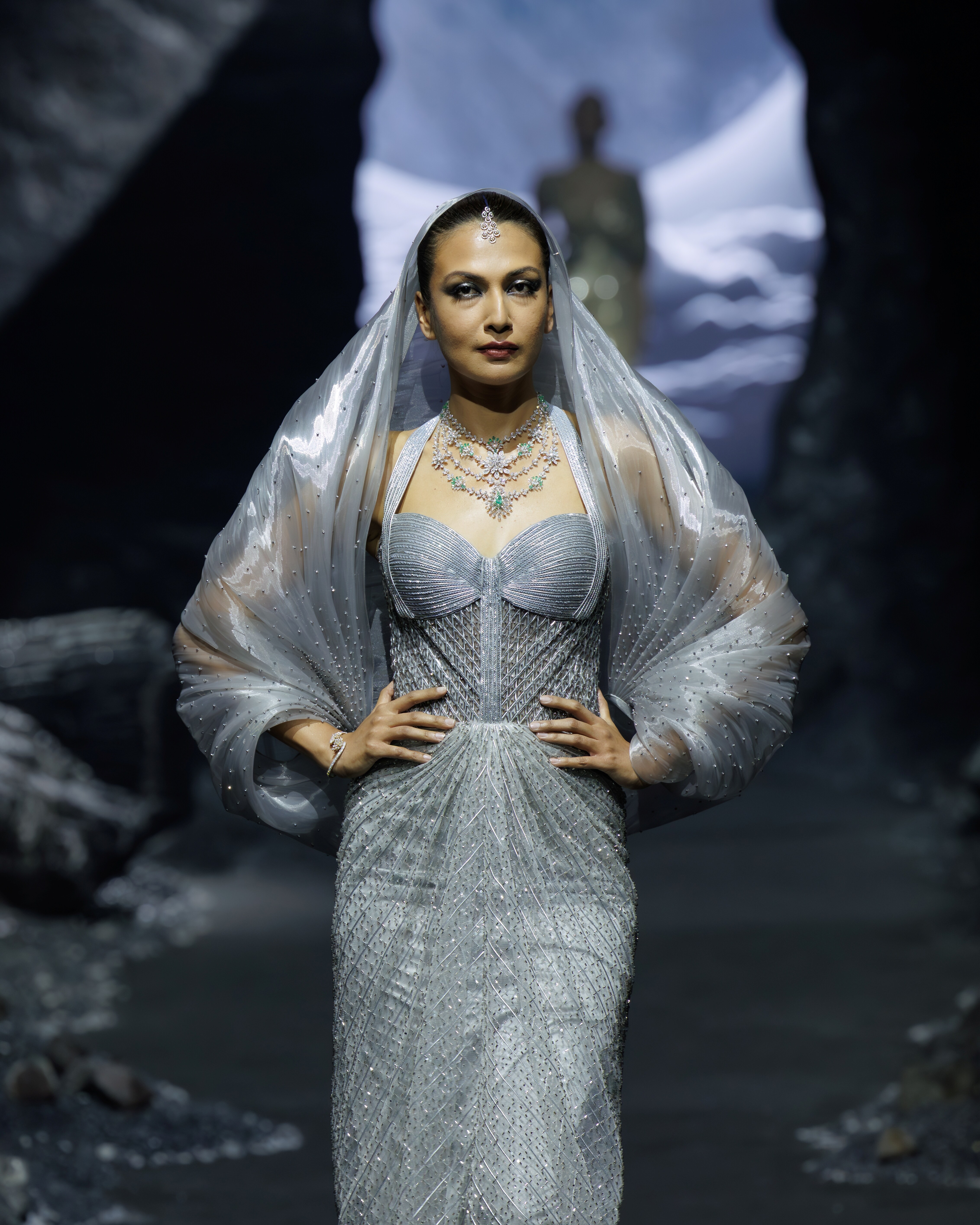 The Orizon collection looks at tradition as something that does not confine individuals but empowers and inspires the modern Indian woman. (Indriya, Aditya Birla Jewellery) The Orizon collection looks at tradition as something that does not confine individuals but empowers and inspires the modern Indian woman. (Indriya, Aditya Birla Jewellery)