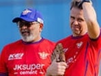 LSG’s bowling coach Bharat Arun (left) during a team training session in Lucknow. (HT Photo)