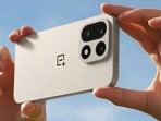 Under a “unified” business model, OnePlus and Realme have reportedly been placed under the oversight of Realme CEO Sky Li.