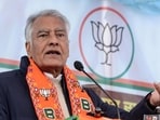 State BJP chief Sunil Jakhar led a delegation to meet governor Gulab Chand Kataria in Chandigarh on Wednesday. He questioned the possibility of a fair probe by Punjab Police into the alleged suicide of Gagandeep Singh Randhawa in Amritsar. (ANI file photo)