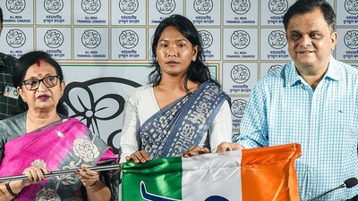 হাইকোর্টে মামলা দায়ের করে স্বপ্নার আবেদন, রেল যাতে তাঁর ইস্তফাপত্র গ্রহণ করে। (Sudipta Banerjee) হাইকোর্টে মামলা দায়ের করে স্বপ্নার আবেদন, রেল যাতে তাঁর ইস্তফাপত্র গ্রহণ করে। (Sudipta Banerjee)