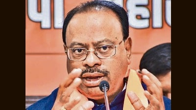 Revenue minister Chandrashekhar Bawankule on Wednesday told the legislative council that the state had taken serious note of illegal orders passed under Section 155 of the Act . (HT) Revenue minister Chandrashekhar Bawankule on Wednesday told the legislative council that the state had taken serious note of illegal orders passed under Section 155 of the Act . (HT)