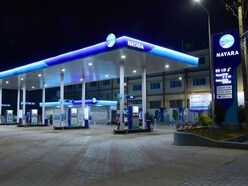 পেট্রোল-ডিজেলের দাম বাড়াল নায়ারা এনার্জি