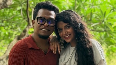 আদরে মুড়ে অঙ্কিতাকে জন্মদিনের শুভেচ্ছা ড্রামার প্রেমিকের, ভালোবেসে কী নামে ডাকেন? আদরে মুড়ে অঙ্কিতাকে জন্মদিনের শুভেচ্ছা ড্রামার প্রেমিকের, ভালোবেসে কী নামে ডাকেন?