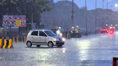 పలు జిల్లాల్లో వర్షాలు, ఎల్లో అలర్ట్ జారీ పలు జిల్లాల్లో వర్షాలు, ఎల్లో అలర్ట్ జారీ
