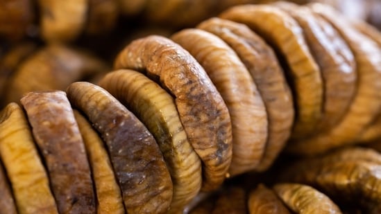 Soak dried figs overnight and have them in the morning for best results. (Pixabay)