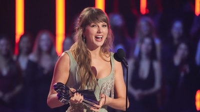 Taylor Swift accepts the award for Pop Album of the Year during the IHeartRadio Music Awards. (AP Photo/Chris Pizzello) (Chris Pizzello/Invision/AP) Taylor Swift accepts the award for Pop Album of the Year during the IHeartRadio Music Awards. (AP Photo/Chris Pizzello) (Chris Pizzello/Invision/AP)