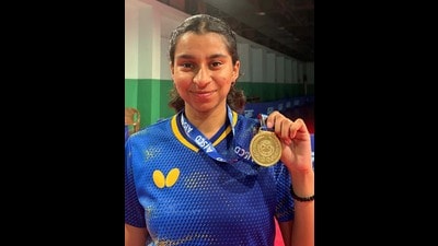 Aishwin Kaur won gold medal in National Deaf table tennis championship held at chandigarh. (HT Photo)