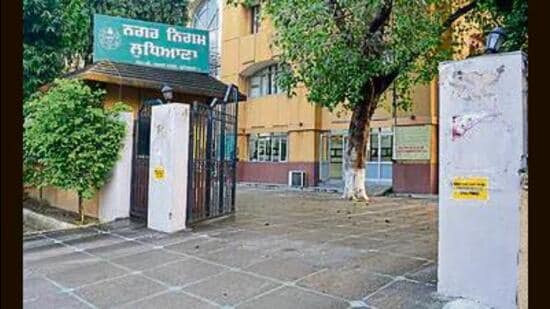 MC has also decided to keep its zonal Suvidha Kendras open on weekends (HT Photo)
