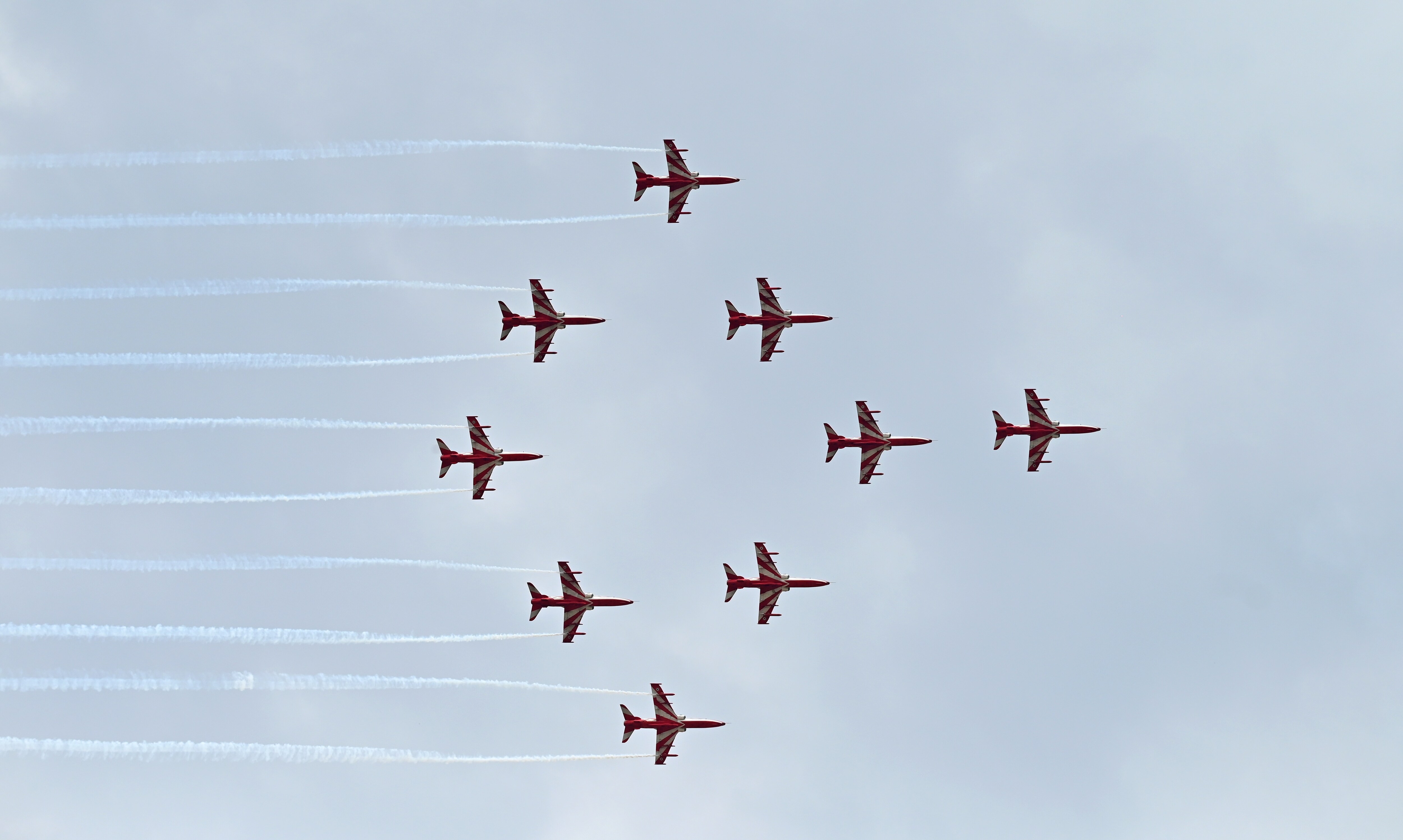 The two-day air show will continue on Saturday. (Ravi Kumar/HT) The two-day air show will continue on Saturday. (Ravi Kumar/HT)