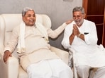 Karnataka chief minister Siddaramaiah with Sadiq Pehelwan in Bengaluru on Friday. (@siddaramaiah)