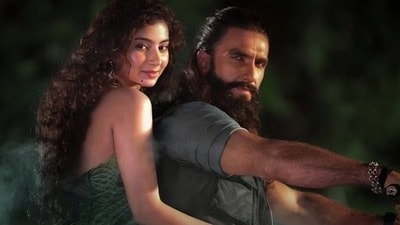 సారా అర్జున్ మినీ స్కర్ట్ నుంచి ఉర్దూ బోర్డుల వరకు అంతా కామెడీనే- ధురంధర్ సినిమాలపై పాకిస్థానీయుల రియాక్షన్! సారా అర్జున్ మినీ స్కర్ట్ నుంచి ఉర్దూ బోర్డుల వరకు అంతా కామెడీనే- ధురంధర్ సినిమాలపై పాకిస్థానీయుల రియాక్షన్!