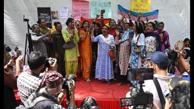Members of the transgender community shout slogans during a protest against the proposed Transgender Persons (Protection of Rights) Amendment Bill in New Delhi on March 26, 2026. (Photo by Arun SANKAR / AFP) (AFP) Members of the transgender community shout slogans during a protest against the proposed Transgender Persons (Protection of Rights) Amendment Bill in New Delhi on March 26, 2026. (Photo by Arun SANKAR / AFP) (AFP)
