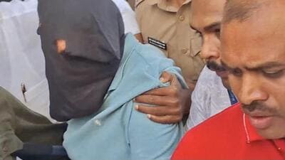 Number of criminal cases against arrested self-styled godman Ashok Kharat rose to 10 after Nashik city police registered two fresh offences. (HT FILE) Number of criminal cases against arrested self-styled godman Ashok Kharat rose to 10 after Nashik city police registered two fresh offences. (HT FILE)