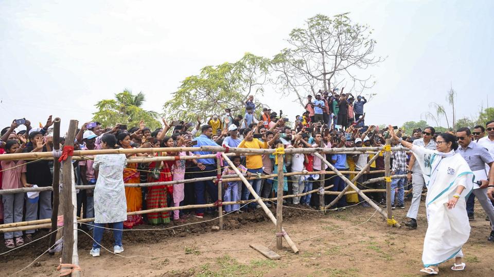 Mamata Banerjee was at an election rally at Raniganj in West Burdwan district (PTI) Mamata Banerjee was at an election rally at Raniganj in West Burdwan district (PTI)