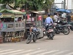 Roadside snack vendors with their carts in Prayagraj (For representation only)