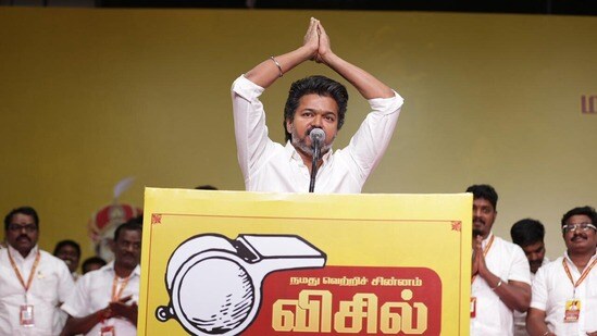టీవీకే పార్టీ అభ్యర్థులను ప్రకటించిన విజయ్ (ఫైల్ ఫొటో)