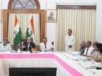 Bihar Governor Syed Ata Hasnain, along with Bihar education minister Sunil Kumar, holds meeting with vice chancellors of universities of Bihar at Bihar Lok Bhawan in Patna on Monday. (Santosh Kumar/HT)