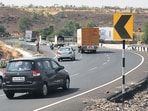 In a move aimed at improving safety on the Pune-Mumbai expressway (e-way), the MSRDC has decided to build a dedicated truck terminal for heavy vehicles. (FILE)