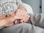 The legislation clearly delineates the obligations of employees towards the care and maintenance of their parents.