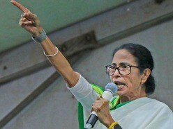 বিজেপির অভিযোগ, মমতা বন্দ্যোপাধ্যায় বলেছেন, 'ভোটের পর রাজ্যে 'বিজেপি করি না' বলে মুচলেকা দিতে বাধ্য করা হবে মানুষজনকে।'