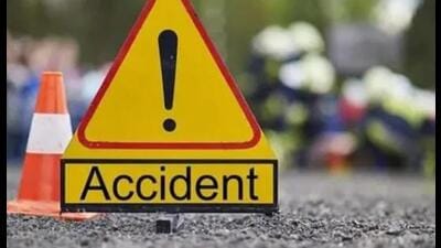 Hamirpur tragedy: Teen fleeing stray dogs dies after bike rams pole