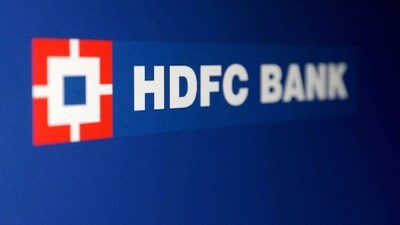 హెచ్‌డీఎఫ్‌సీ బ్యాంక్ షేర్ల పతనం.. (REUTERS)