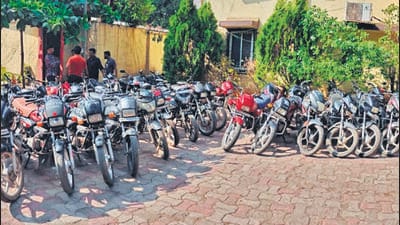 The police seized 58 vehicles from he accused. (Praful Gangurde/HT Photo) The police seized 58 vehicles from he accused. (Praful Gangurde/HT Photo)