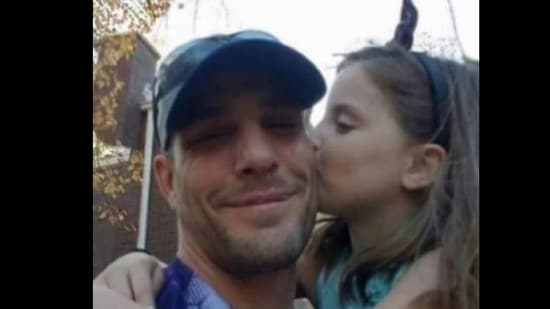 Lilly Bova murder: GoFundMe started after Glenview teen shot dead; distressed dad breaks silence (GoFundMe)