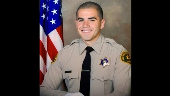 Who was Levi Vargas? LA deputy tragically dies during Baker To Vegas Relay race (@LASDHQ/X)