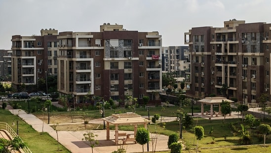 Income Tax Changes 2026: Extending the 50% HRA exemption to cities such as Hyderabad, Pune, Ahmedabad, and Bengaluru can significantly boost take-home pay for salaried individuals. (Picture for representational purposes only) (Pexels )
