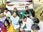 Tempo driver assaulted by alleged cow vigilantes in Wanowrie despite valid papers