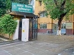Civic body officials stated that for avoiding long queues residents can pay tax online (HT Photo) Civic body officials stated that for avoiding long queues residents can pay tax online (HT Photo)